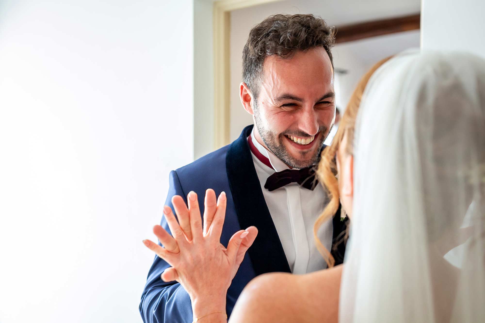 Emotional first look at Domaine de Noé wedding
