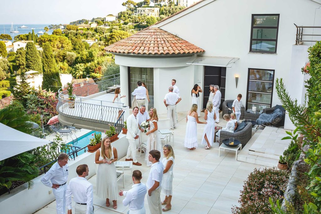 Drink reception by the pool